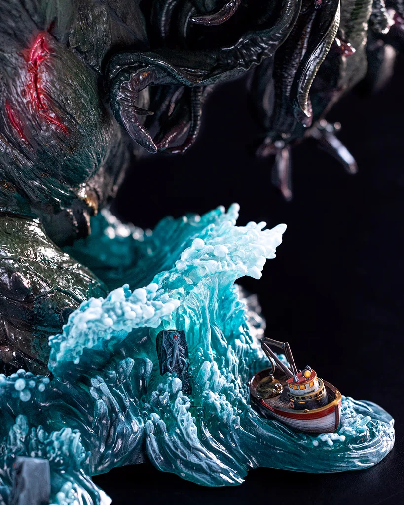 Rise of Cthulhu statue - wave detail
