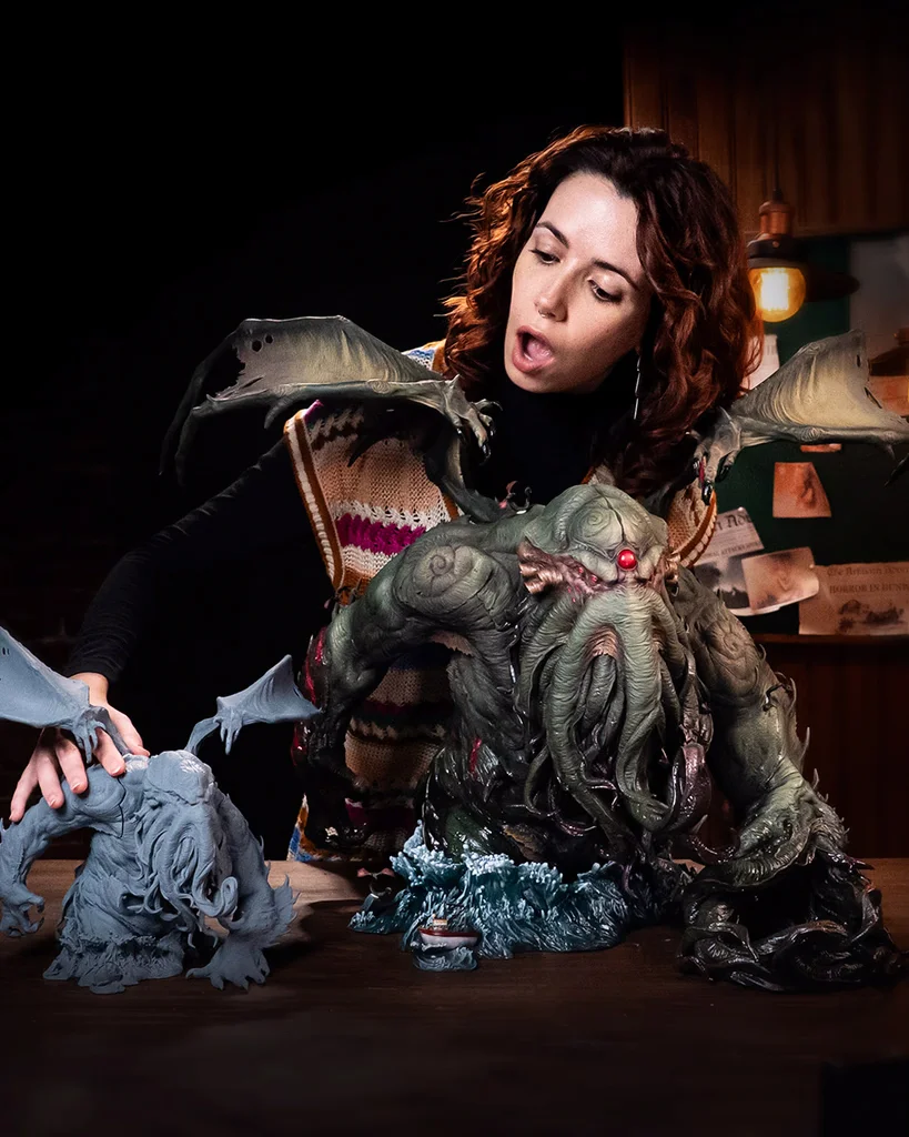 Rise of Cthulhu statue - scale