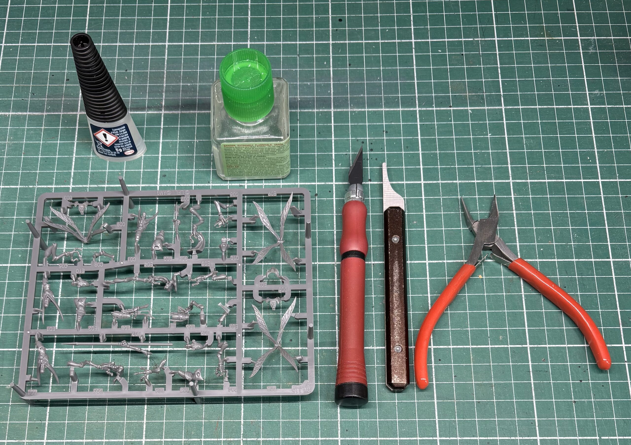 outils matériel figurines