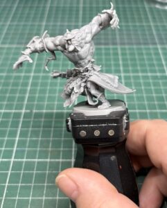 Poignée de peinture pour tenir sa figurine
