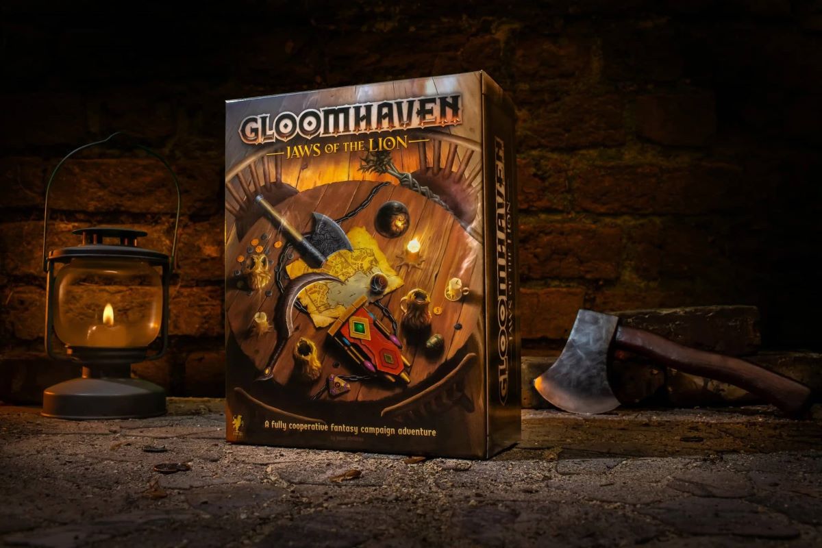 Boîte du jeu de société Gloomhaven : les mâchoires du Lion