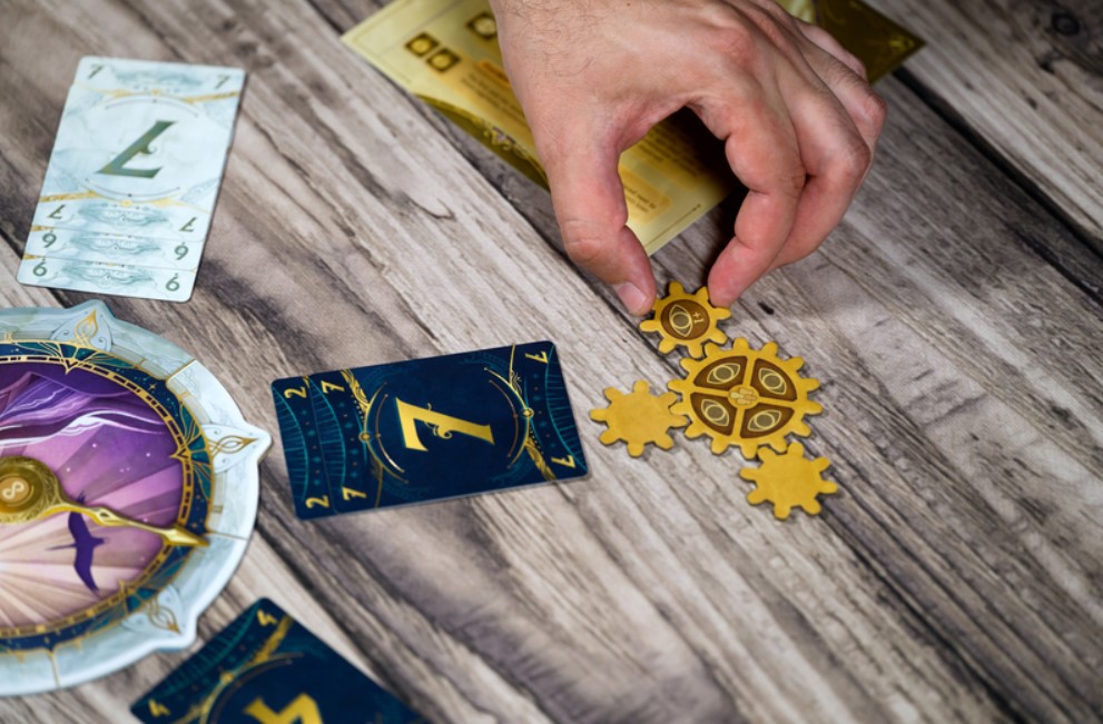 Anticiper un scénario sans avoir ses cartes en main, un sacré défi collectif !