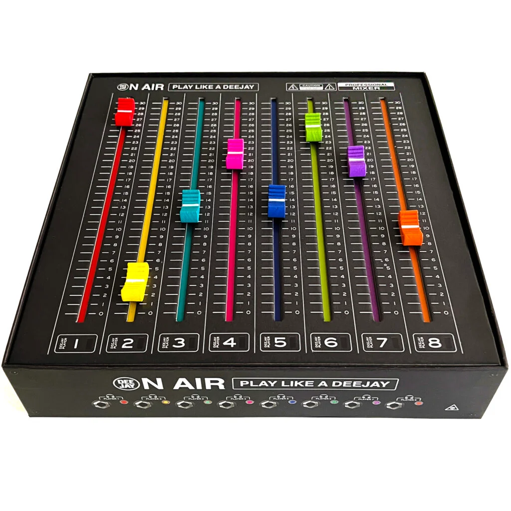 Asmodee On Air - Play Like A Deejay - Gioco Da Tavolo Ufficiale Radio Deejay